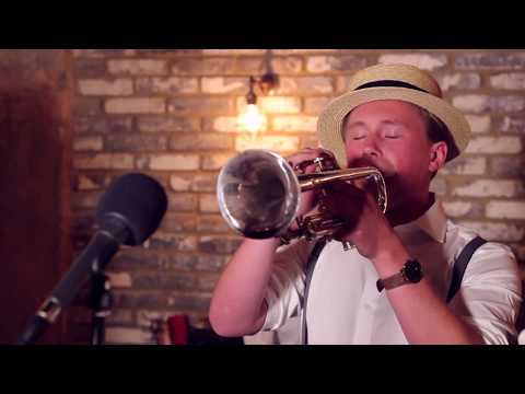 Disneys Robin Hood teaser - Dixieland Cover by Swingit Dixieband