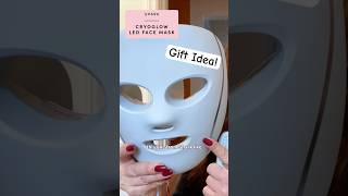 An LED mask would make such a great holiday gift!