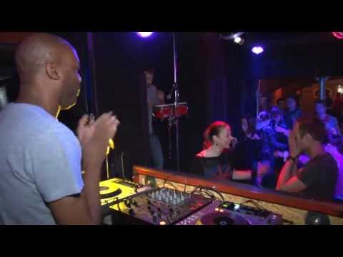 Colin Dale v Baru Peklo