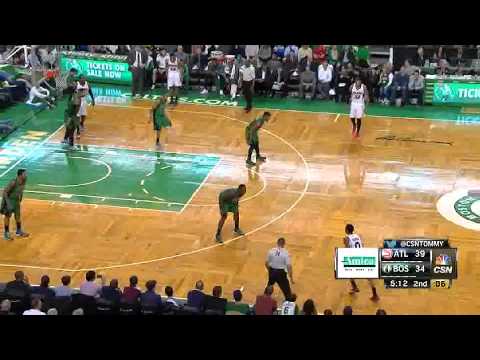 Jeff Teague blows by Brandon Bass