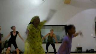 DUNDU I SAMATO WEST AFRICAN DANCE CLASS