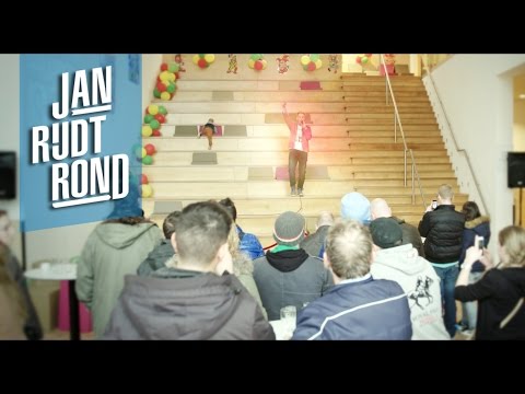 Jan rijdt rond - De fandag van Rapper Sjors!