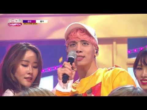 JONGHYUN-She Is (Show Champion)
