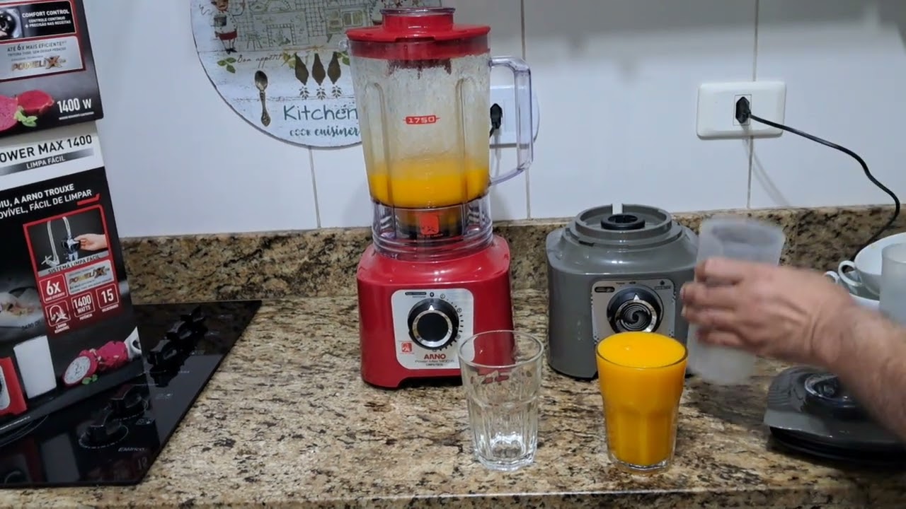LIQUIDIFICADOR ARNO POWER MAX 1400W LIMPA FÁCIL vs LIQUIDIFICADOR ARNO POWER MAX XXL 1400W