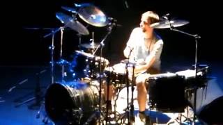 Adrian Belew Power Trío - A Little Madness