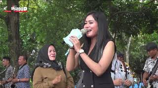 Download lagu ANIZTA VEGA - PENGABDIAN SEORANG WANITA (COVER LIVE SK GROUP ) mp3 Download lagu ANIZTA VEGA - PENGABDIAN SEORANG WANITA (COVER LIVE SK GROUP ) mp3