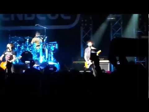 CNBLUE @ London 22.10.2012 MAH00200.MP4