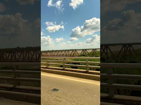 Este es el puente que cruza el Río Grande carretera a Beni #santacruz #travel