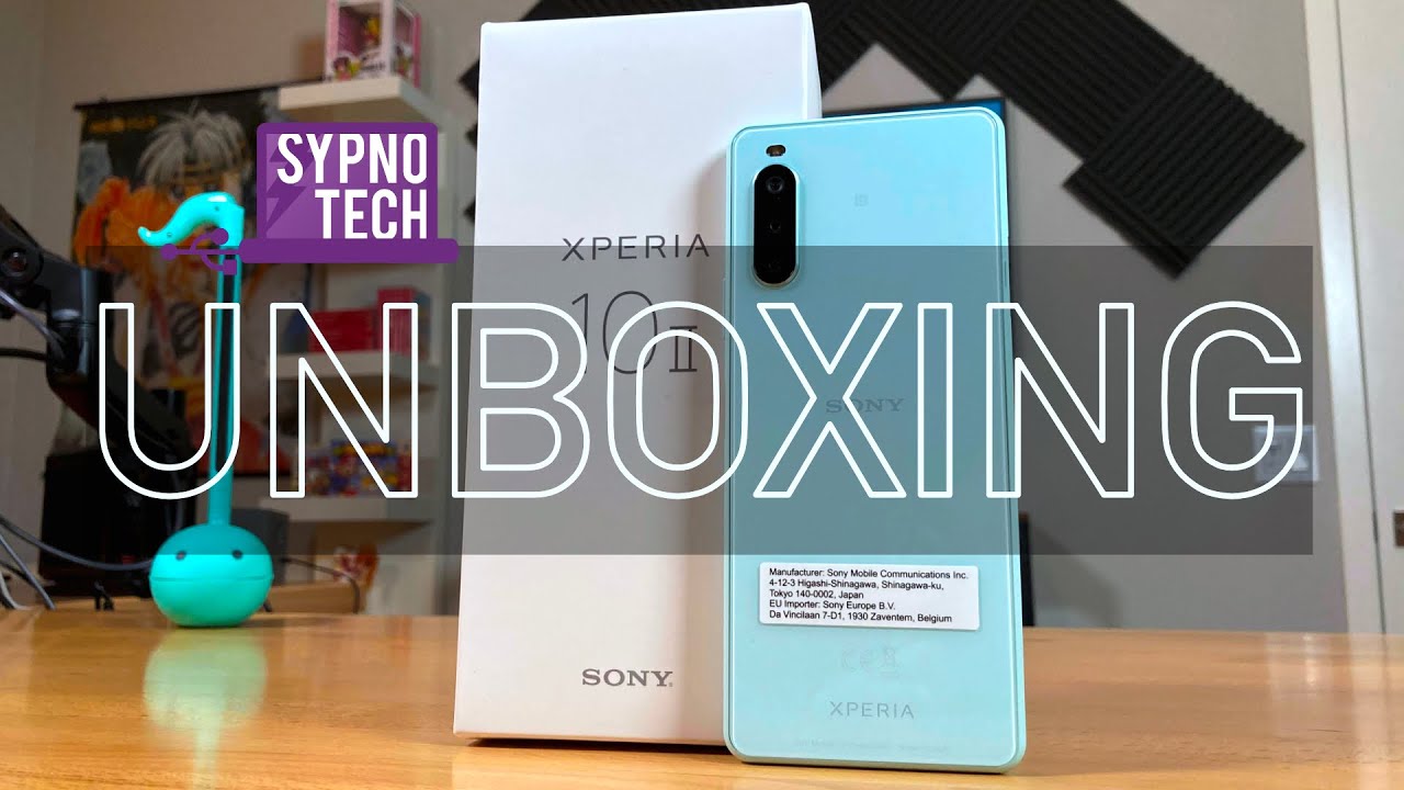 Unboxing the Sony Xperia 10ii