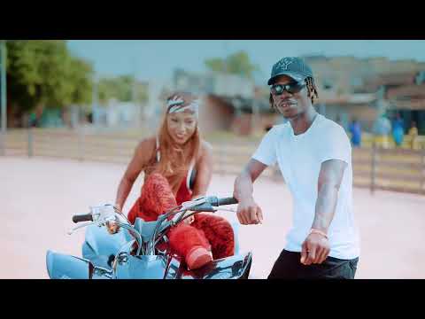 Senzaa Feat Conii Gangster - Adokougbi (Clip Officiel)