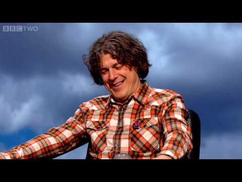 Long-necked Karen - QI - Series K: Episode 3 Preview - BBC