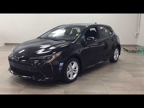 2019 Toyota Corolla SE Hatchback Review