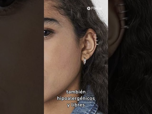 Vídeo relacionado con TOUS Pendientes de Aro de Plata de Primera Ley para Mujer con Motivo de 4 cm y Cierre Criolla, Elegante y Versátil, Colección Tous Bear