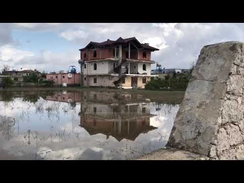 Përmbytjet, probleme në Valias të Kamzës