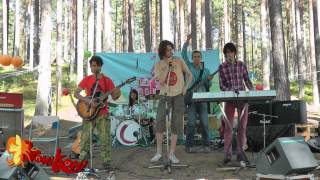 BroniKoni ft. Lenich and Andy Feelin - Pinkie's Brew (Russian Gypsy Jazz) Live @ Teplo Severa 2013