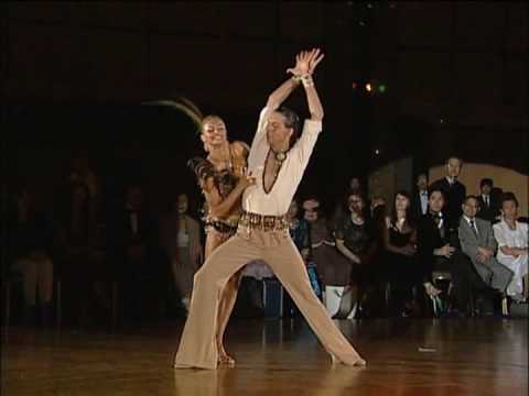 Maxim Kozhevnikov & Yulia Zagoruychenko - Show Dance "Bird" (WSSDF2006)