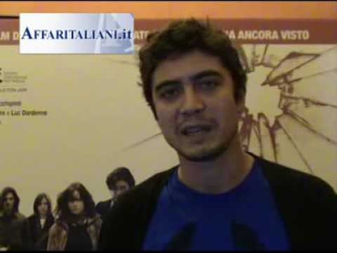 Riccardo Scamarcio: "assurde le polemiche su La prima linea"