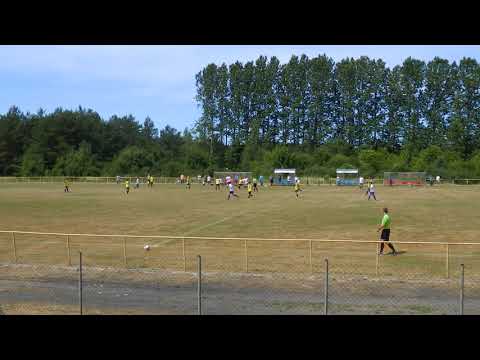 TS Pomorze Potęgowo - Barton Barcino 2:1 (1:0) efektowna akcja Pomorza