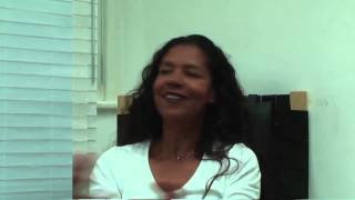 Jaye Griffiths on Coming to India video