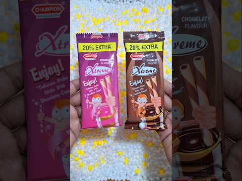 Wafer sticks chocolate cream+strawberry cream #chocolate