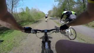 preview picture of video 'Paris-Roubaix 2014 Challenge - Walers - Trouée d'Arenberg'