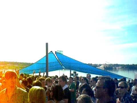 Joris Voorn plays Goldfrapp - Believer (Joris Voorn Dub) @ Green & Blue 2010