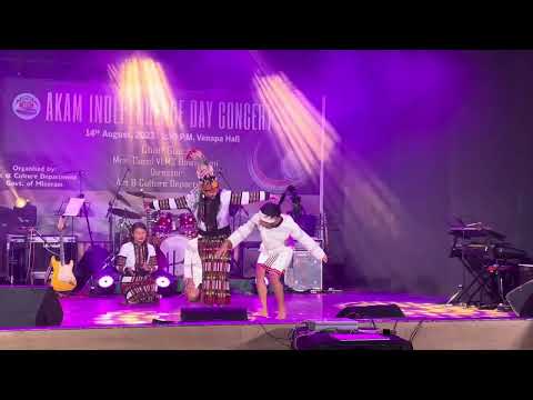 Chheih lam dik // Art & Cultural Artiste