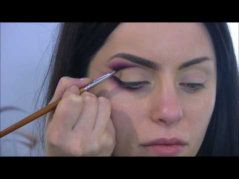 Graphic Makeup in Pencil Technique