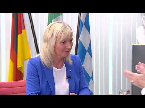 Brennpunkt Wirtschaft - Staatsministerin Ulrike Scharf