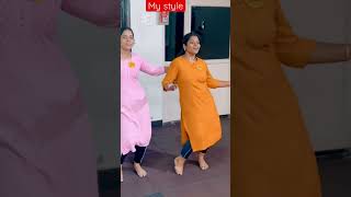 Download lagu Film:-Cheetu kinda Pleader     Song:-Alli Billi kalala Raave song mp3