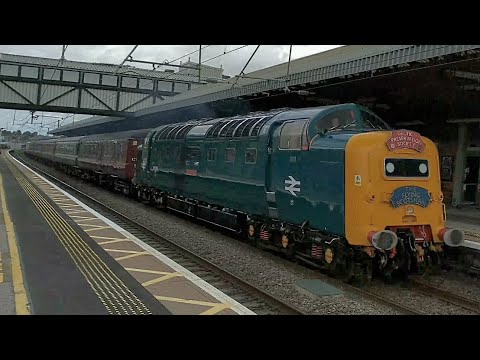BR Blue 55009 + WCRC 47826 passing Grantham on the 'The Capital Deltic Reprise' Charter 29/07/2023