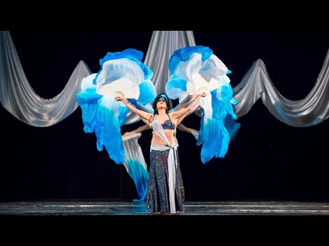 Fan Veils - Linda Gamberini - Breaking Free by P. Dinletir