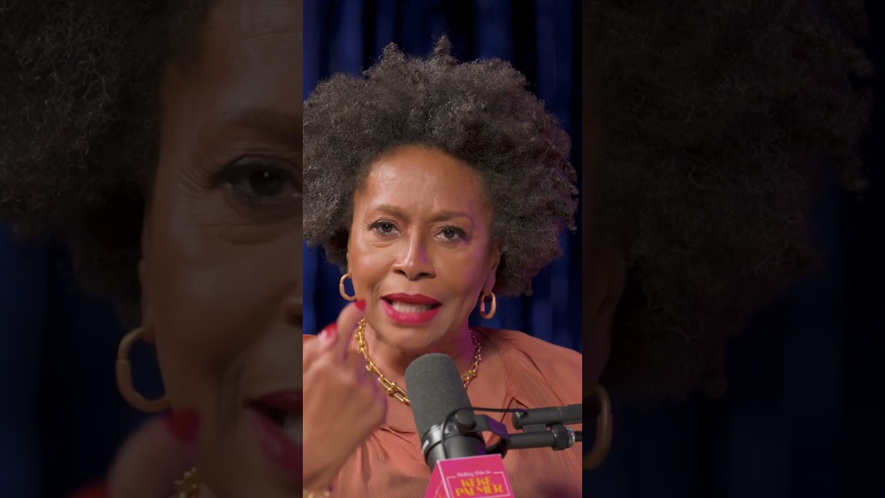Whew, The Mother of Black Hollywood does NOT miss 👏🏾