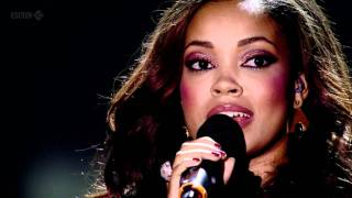 Dionne Bromfield - Love is a losing game (MOBO Awards 2011)