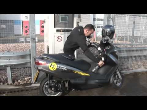 Suzuki Burgman Fuel Cell, Hydrogen Scooter