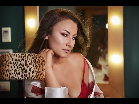 Jola Puci - Dy Zemrat (Official Video HD)