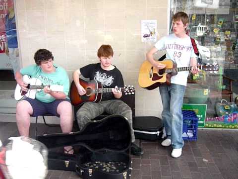 THE BUSKING BOYS sing hallelujah DUBBO 2011