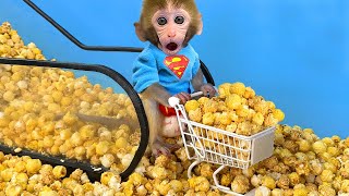 Monkey Baby Bon Bon goes to the supermarket to buy popcorn with duckling and bath with the puppy