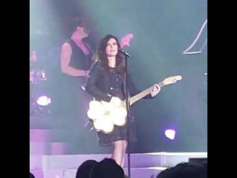 Concert Laura Pausini Part.2, Forest National, Bruxelles, Belgique (16.10.2016)