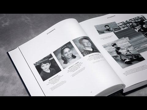 ⁣Sign their yearbook