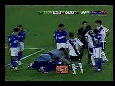 VASCO 1 X 3 cRUZEIRO EXPULSÃO DE JONILSON