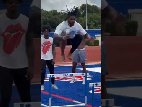 TREVON DIGGS ✭ #COWBOYS CB REHABBING FROM TORN ACL BEFORE #TRAINING CAMP! 🔥 Looking Ready! 👀 #NFL