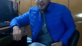 Ye ye ****oğlu boğazına kalsın.