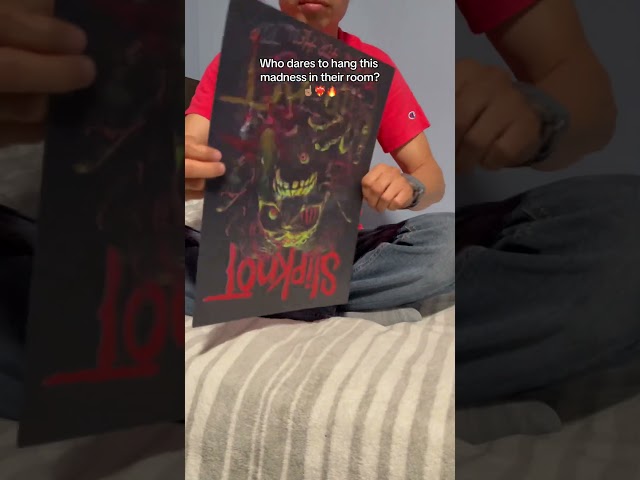 Vídeo relacionado con Slipknot Metal Band Picture Frame Fan de Música Camiseta