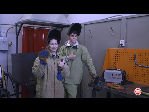 Девятиклассники Ревды попробовали себя в рабочих профессиях