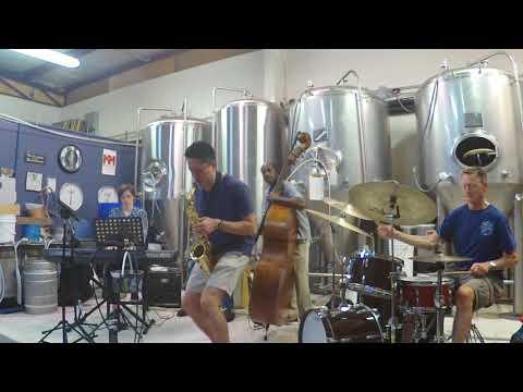 Mad Malts Jam Session - "Footprints"