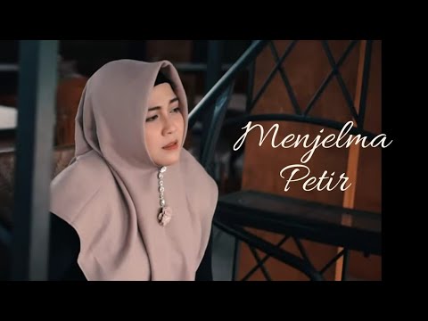 Menjelma Petir voc Lusiana Safara