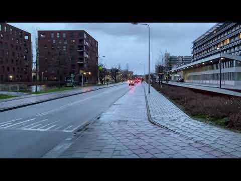 Brandweer Gouda komt met spoed aan bij prio 1 melding