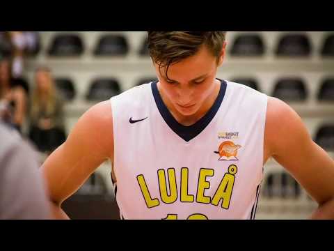 18-year-old Swedish talent Pelle Larsson highlights