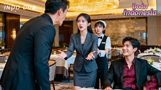 Gadis bantu pelayan hadapi tamu kasar, CEO saksikan semuanya, langsung jatuh cinta!